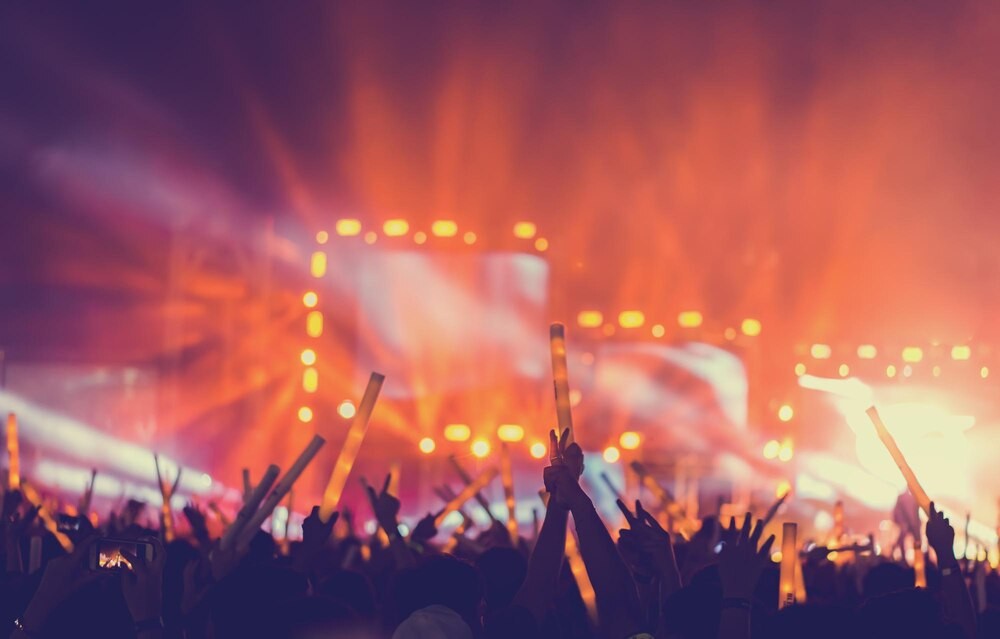 Rave w Mysłowicach: PR1VAT3 D4NC3R łączy techno z duchowością w kościele