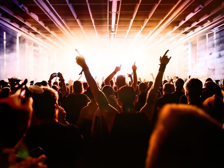 Techno w Świątyni: Mysłowicki Kościół Zamienia Się w Muzyczny Klub