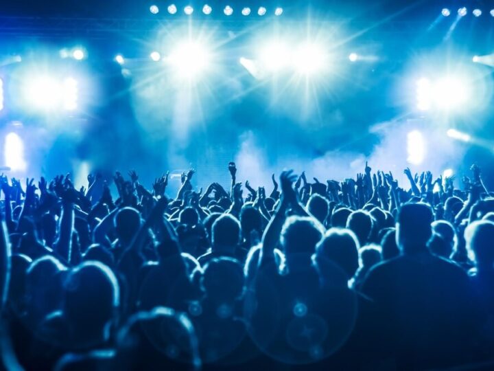 Rodzinny koncert pełen muzycznych przygód – niedzielna zabawa dla każdego!