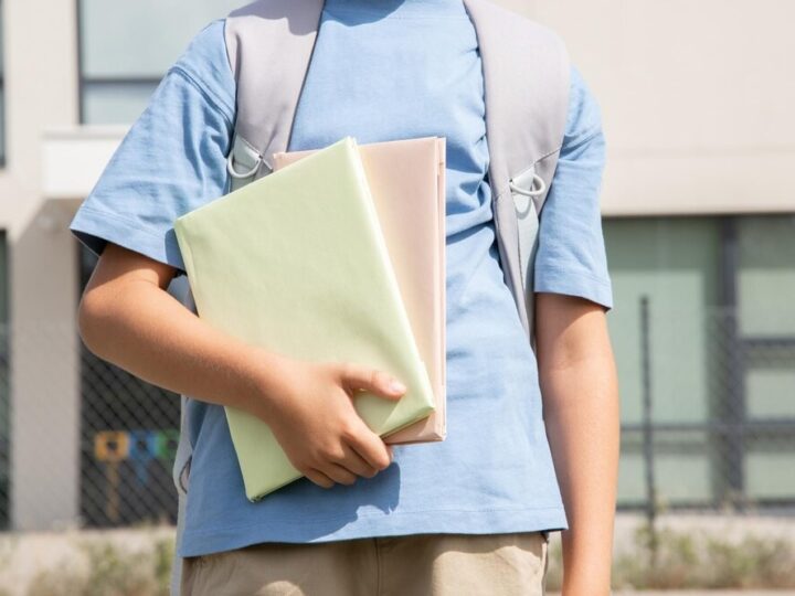 Nowoczesna stołówka w Mysłowicach: uczniowie cieszą się nową przestrzenią do posiłków