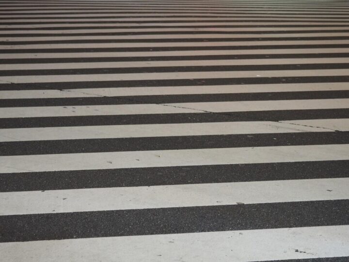 Strażnik miejski uratował 9-letniego chłopca potrąconego na przejściu dla pieszych