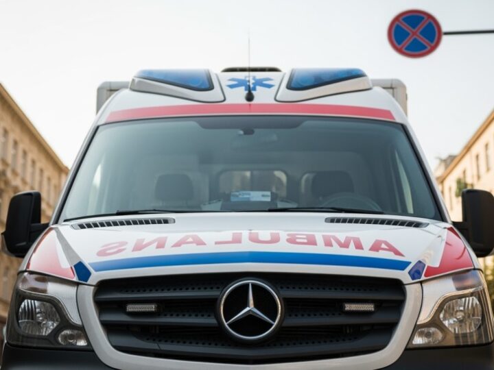 Bezpieczny sylwester: jak cieszyć się fajerwerkami bez ryzyka?