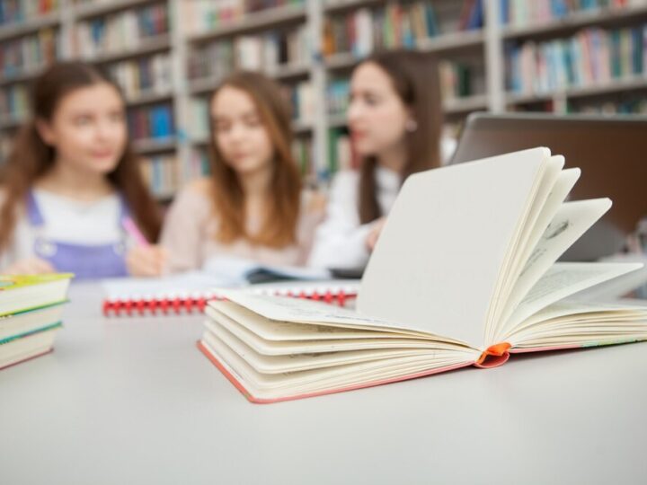 Uczniowie z Jaworzna poznają pracę w Urzędzie Miejskim