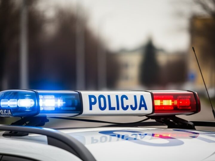 Policja na stokach: Bezpieczeństwo narciarzy w pełnym wymiarze!