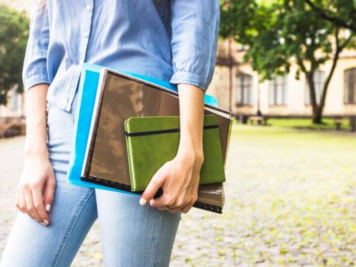 Przedszkolaki z Jaworzna poznają świat Urzędu Miejskiego