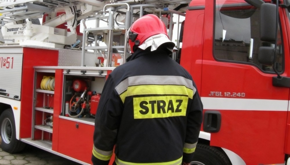 Woda zalewa kościół w Mysłowicach – strażacy w akcji ratunkowej