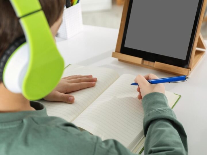 Uczniowie z Jaworzna poznają samorząd podczas wizyty w Urzędzie Miejskim