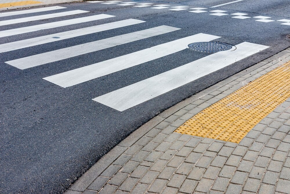 Drony w akcji: Policja zwiększa bezpieczeństwo pieszych