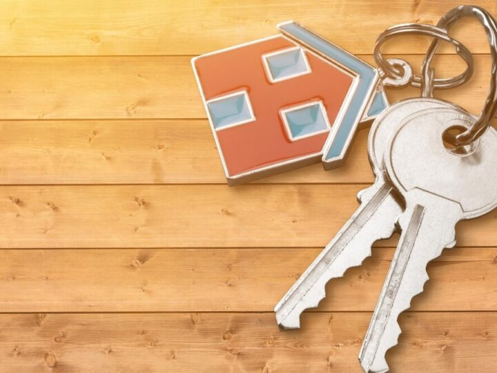 Rewitalizacja kamienicy w Jaworznie: nowe mieszkania i usługi w centrum miasta