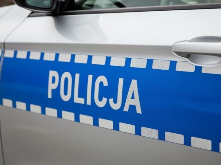 Bieruńscy policjanci niosą radość i wsparcie potrzebującym