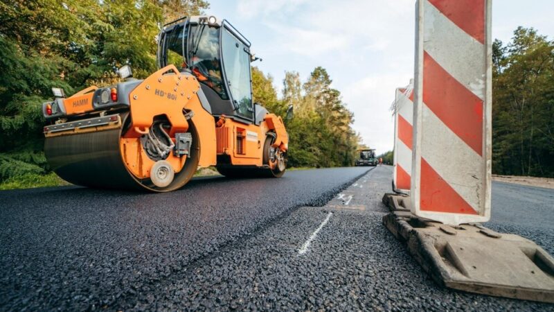Prace drogowe w Lędzinach: ul. Zabytkowa i Gałczyńskiego w remoncie!