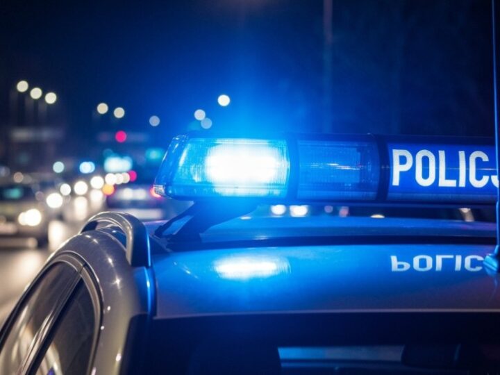 Rodzic zapłacił 1000 zł mandatu. Dziecko jechało hulajnogą bez uprawnień i świateł