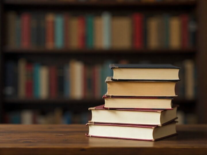 Noc Bibliotek 2026: odkryj świat pszczół i spotkaj się z Magdaleną Walą w Lędzinach!