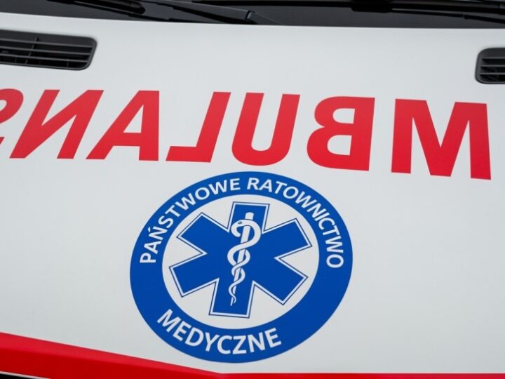 Policjanci w akcji: Ratunek dla 1,5-rocznej dziewczynki w krytycznym momencie